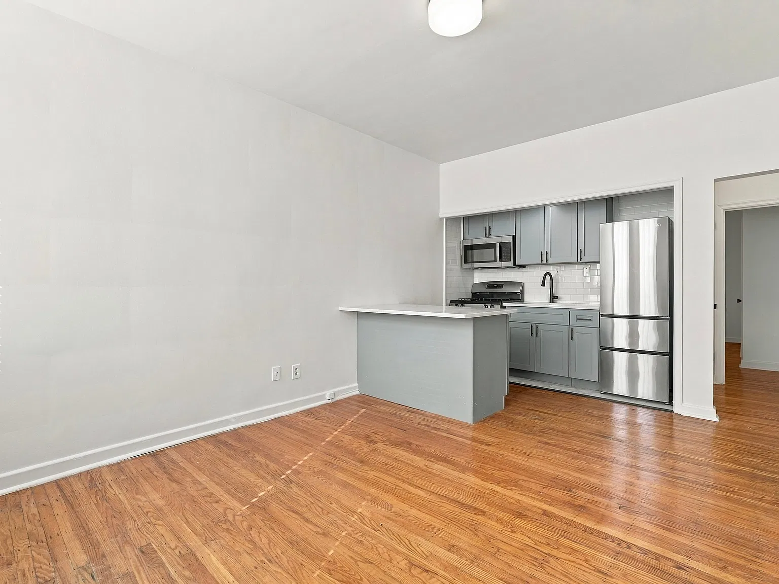 623 Pine St — Photo 2