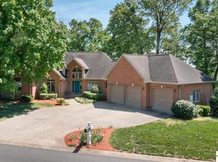 241 Sequoyah Trl, Cadiz, KY 42211