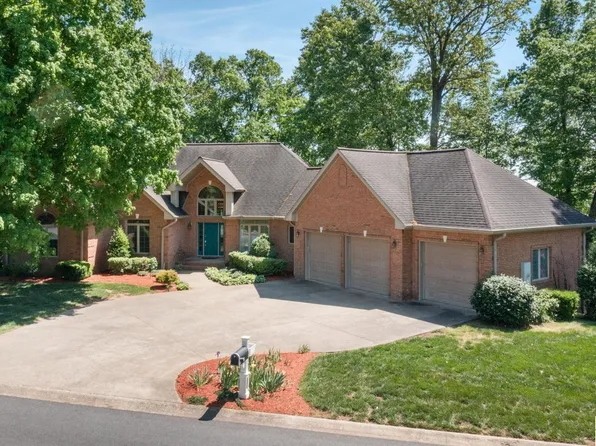 241 Sequoyah Trl, Cadiz, KY 42211