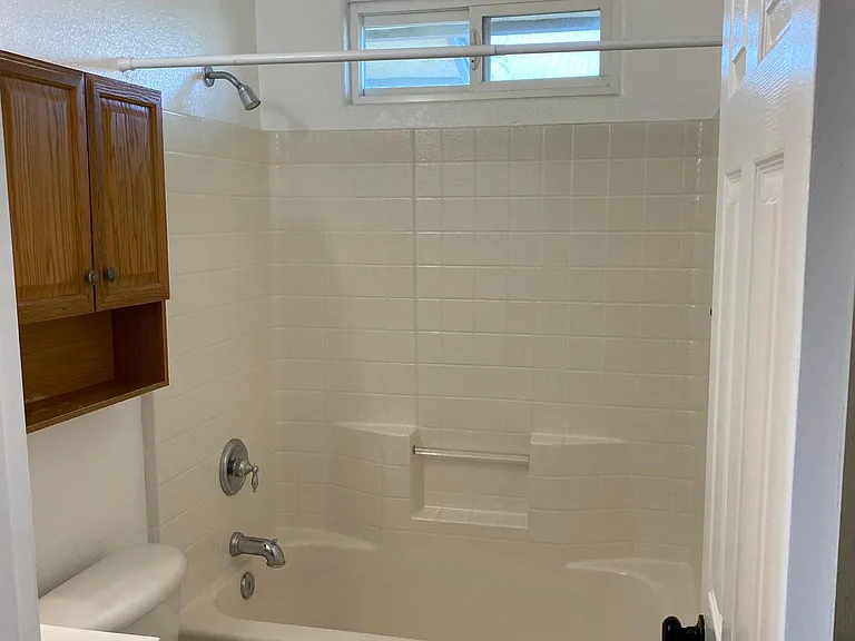 1514-16 Calavo Dr #1 — Photo 8