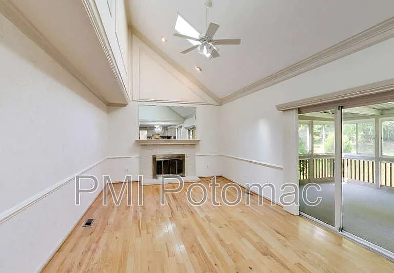 14672 Brougham Way — Photo 22