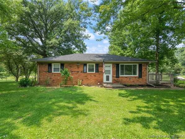 12155 Jay Street NE, Palmyra, IN 47164