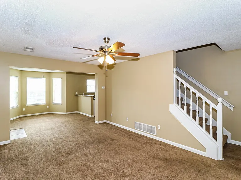 4551 Blue River Dr — Photo 5