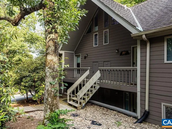 461 Three Ridges #461, Roseland, VA 22967