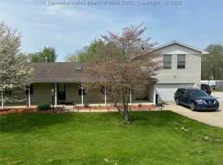 1795 Ravenswood Rd, Ravenswood, WV 26164