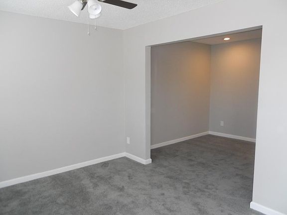 4th image of 2400 Alabama St APT 204