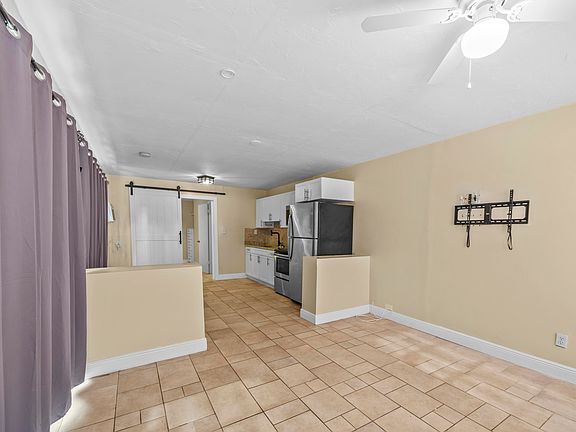 2nd image of 120 Pleasant Pl #1