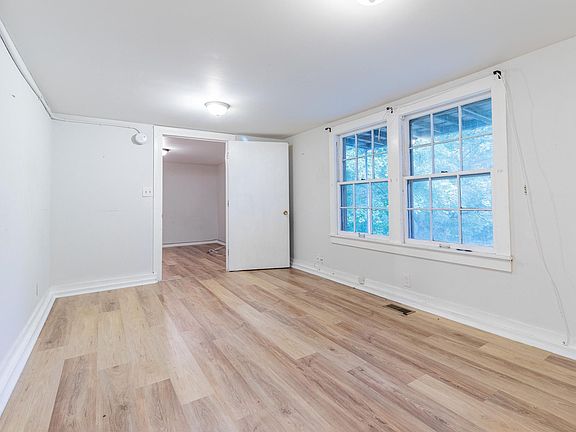 2nd image of 332 N Wilmore St APT 4