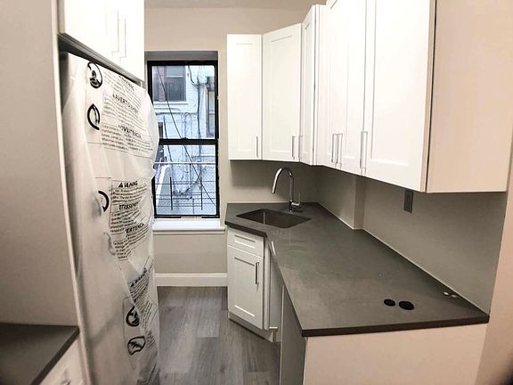 2nd image of 317 Lefferts Ave #C