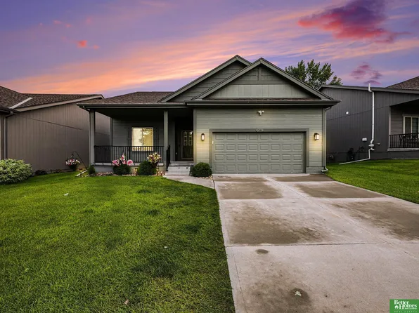 7203 N 139th St, Omaha, NE 68142