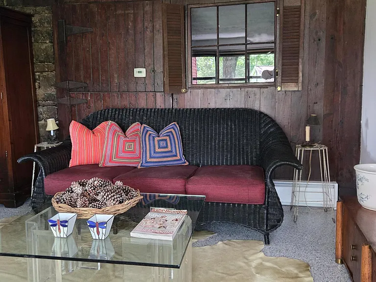 253 E Dark Hollow Rd #1 — Photo 7
