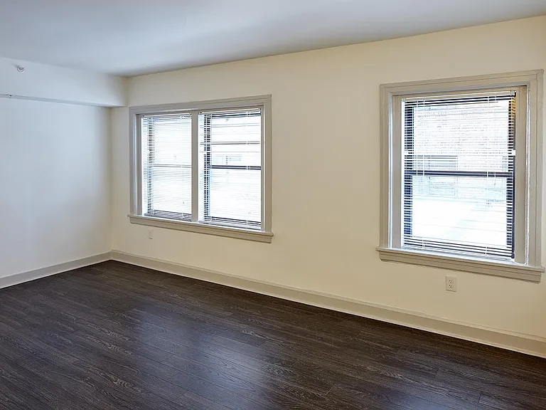 Dining/Living room