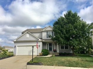 9304 Saybrook Dr, North Ridgeville, OH 44039
