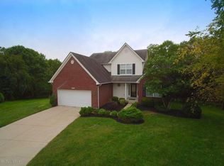 9201 Newbury Ct, Prospect, KY 40059