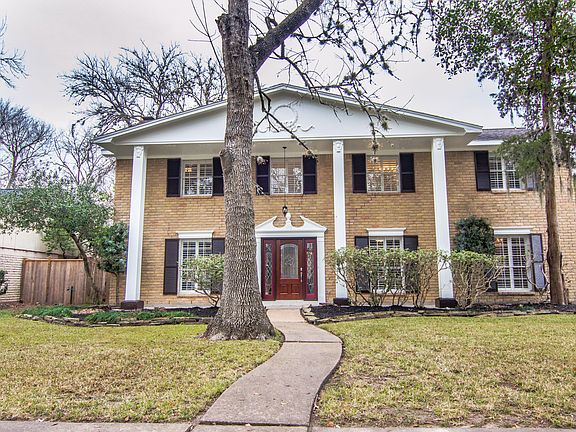 2nd image of 6202 Lonesome Bayou Ln