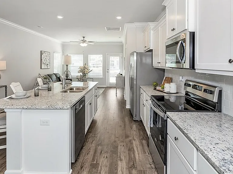 Hidden River Townhomes — Photo 9