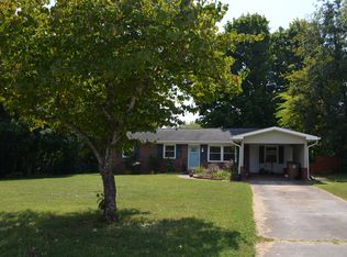 4320 Deerfield Rd, Knoxville, TN 37921