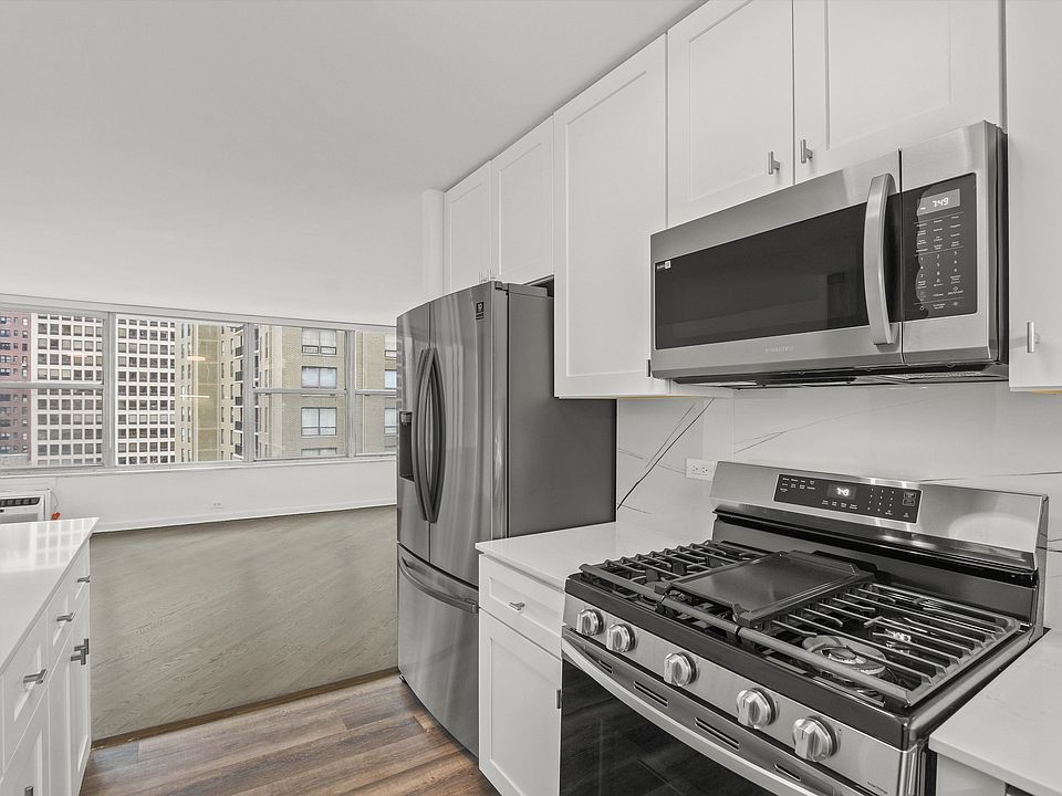 1st image of 1000 N Lake Shore Dr APT 802