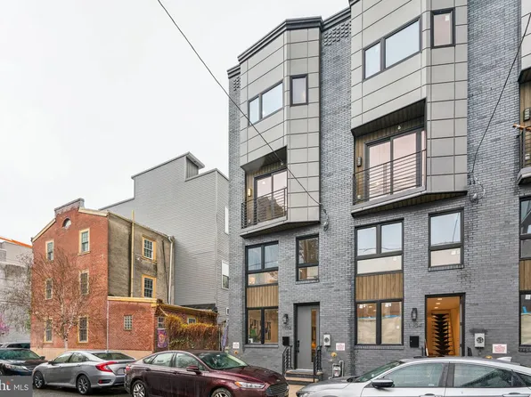 1106 N Bodine St, Philadelphia, PA 19123