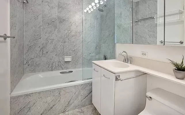 Rented by Corcoran | media 19