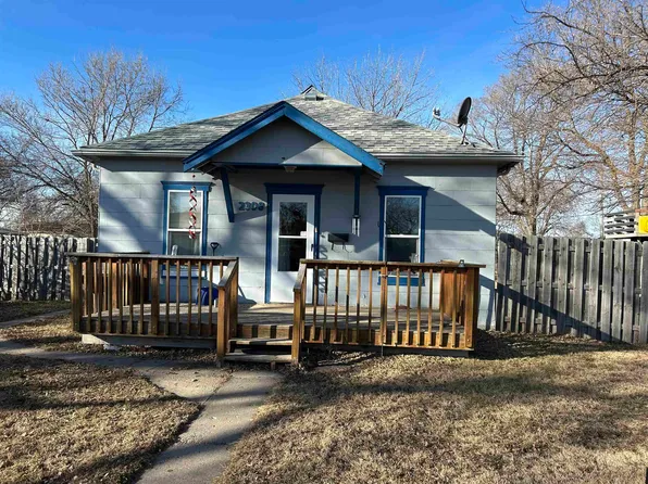 2308 H Ave, Kearney, NE 68847