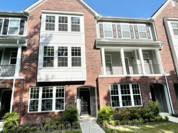 559 Red Hill Rd, Newport News, VA 23602