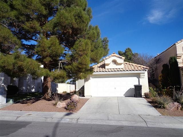 1st image of 8360 Shore Breeze Dr