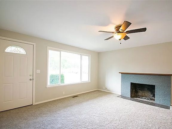 3rd image of 2604 U St SE