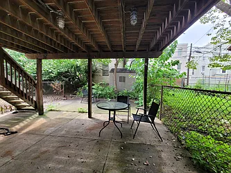 Rented by Bouklis Group