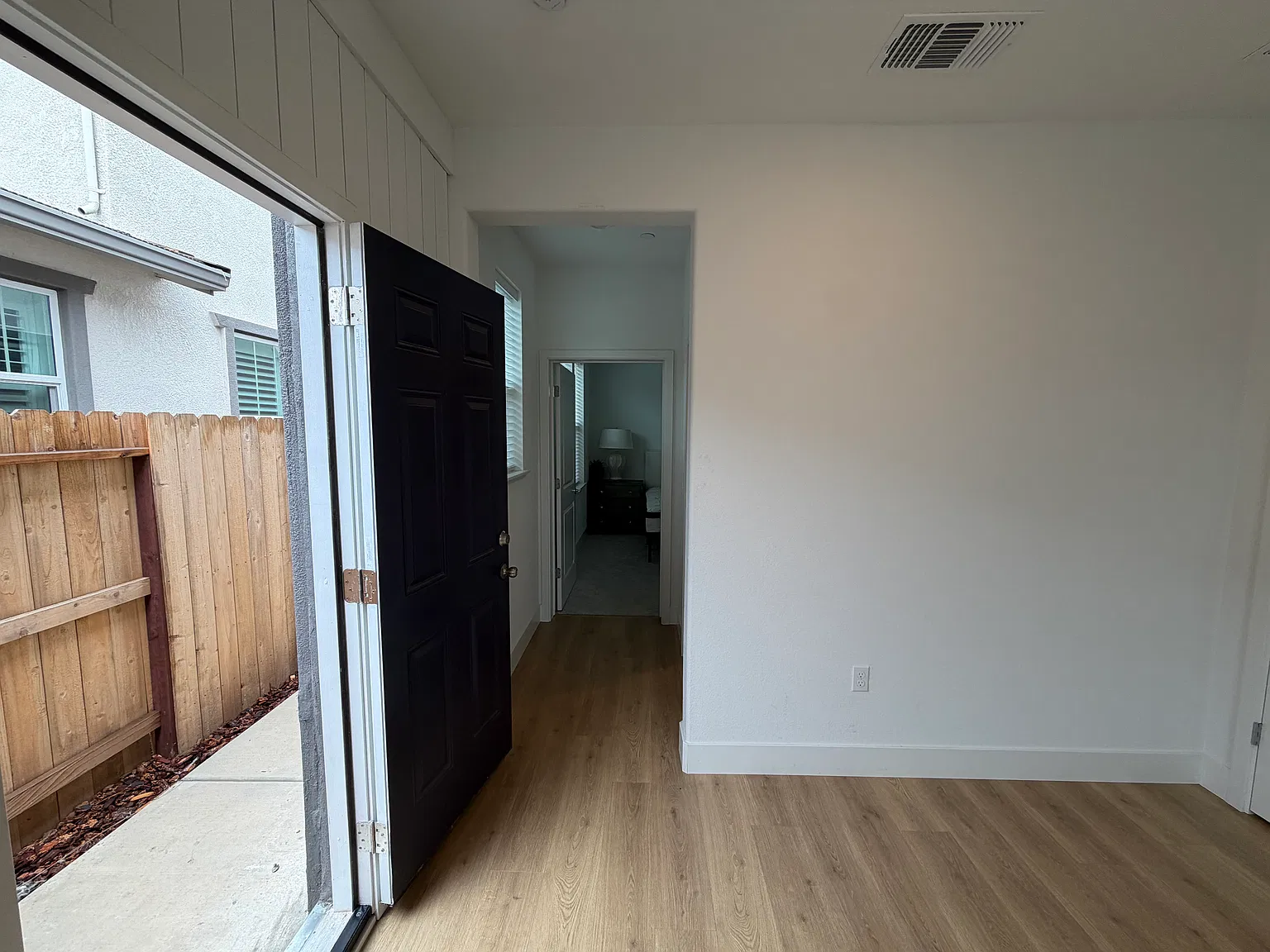 4 bed, 2782 sqft, $1,450 — Photo 4