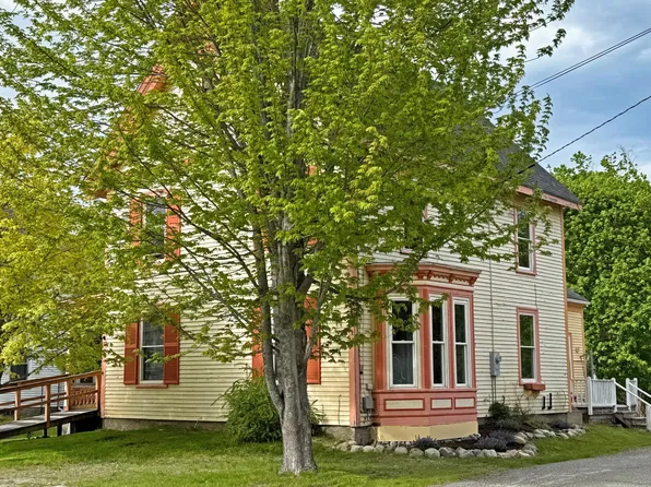 25 Center Street, Machias, ME 04654