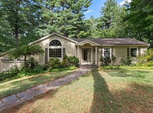 170 Grove St, Lexington, MA 02420