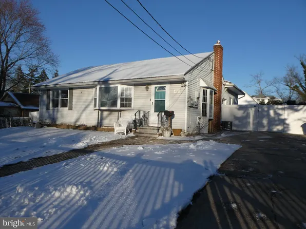 418 Lee Ave, Beverly, NJ 08010