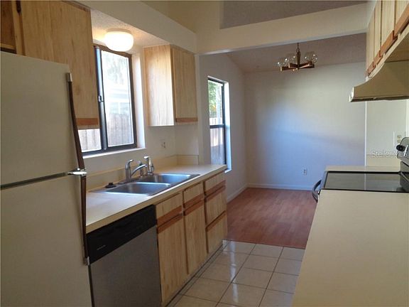 5th image of 12413 Hidden Brook Dr