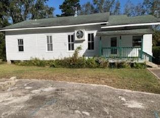 8453 County Farm Rd, Long Beach, MS 39560