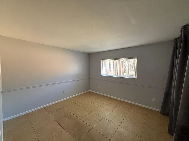 126 W Loma Vista Dr #101 — Photo 10