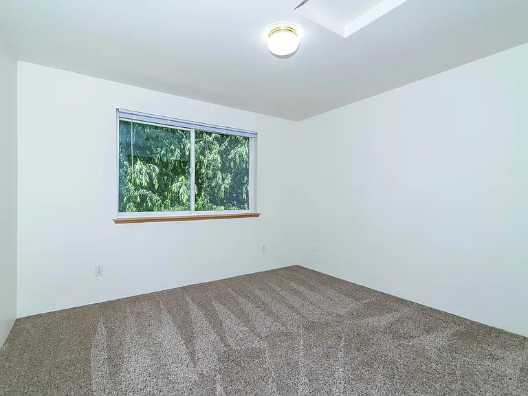 University Park Bedroom