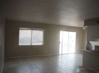 5196 Golden Ln APT B, Las Vegas, NV 89119