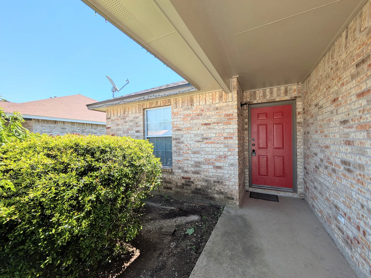 2 bed, 1114 sqft, $1,400 — Photo 3