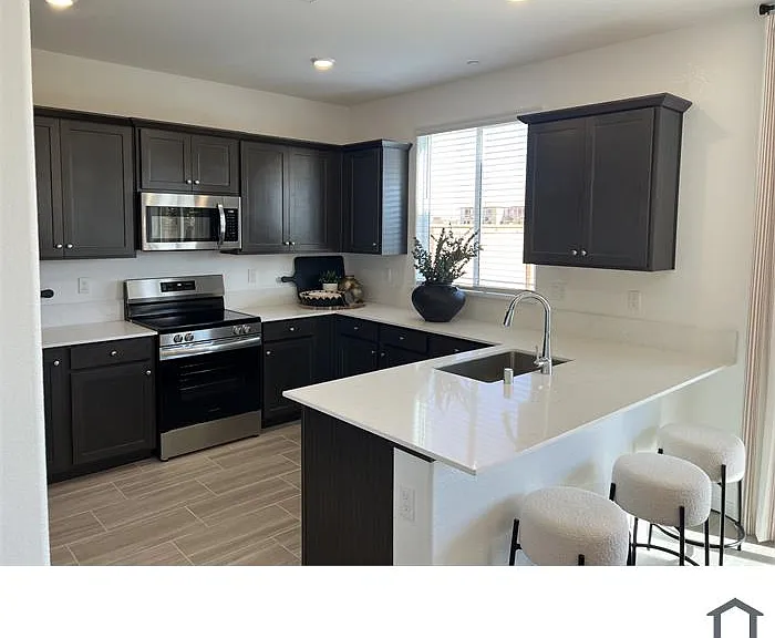 5924 Littlestone St — Photo 4