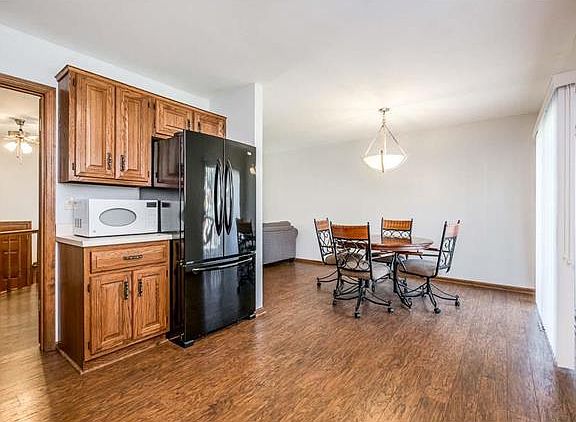 4th image of 5101 Heathfield Dr