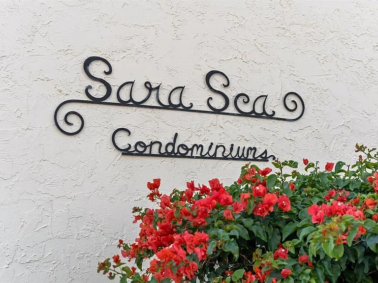 6708 Sarasea Cir #202 — Photo 35