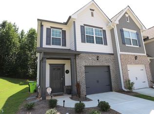 28 Chastain Cir #27, Newnan, GA 30263