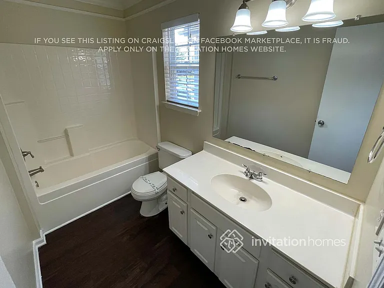 8612 Warwick Crest Ln — Photo 10