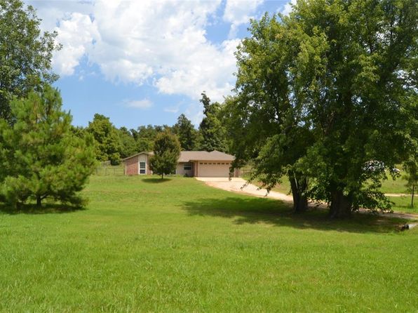 16904 Meadow Lake Cir