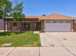 6604 W Mescal St, Glendale, AZ 85304