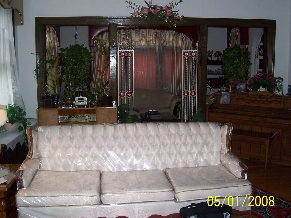 DINNING ROOM