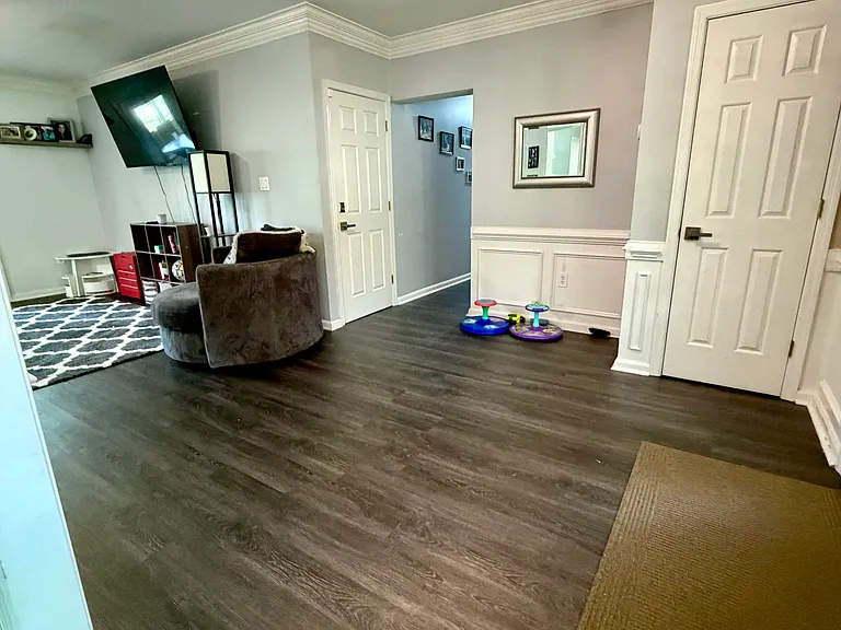 2204 Windy Woods Dr — Photo 6