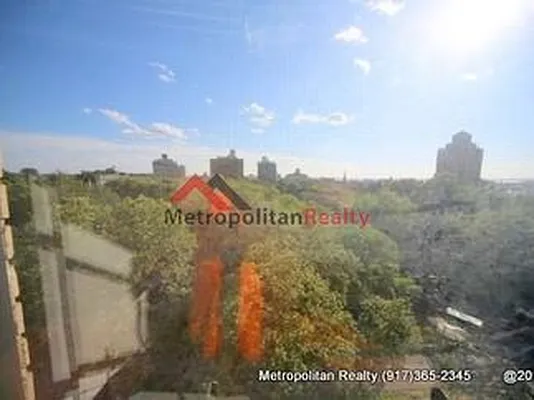 Rented by Metropolitan Realty | media 15