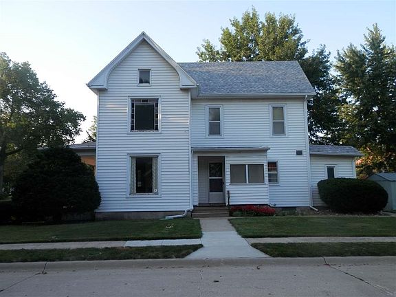 2nd image of 808 Pine St